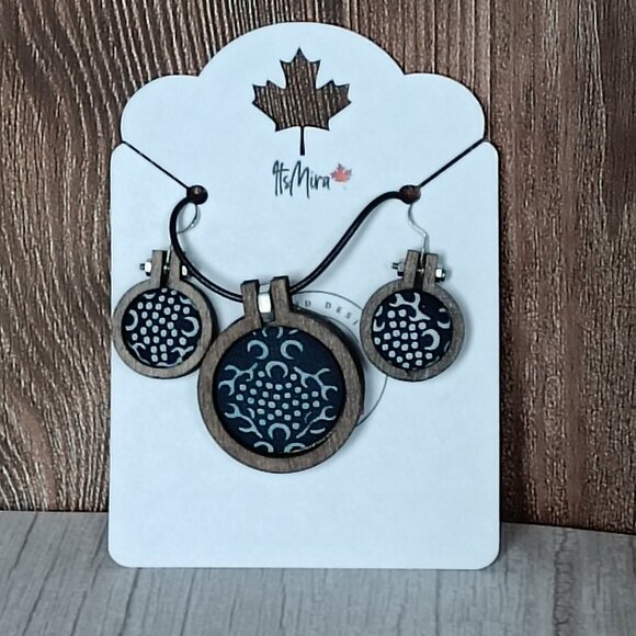 "Drago" Industrial Indigo "Modrotlač" Necklace & Earrings-Wood & Chrome Accent. - Picture 5 of 7